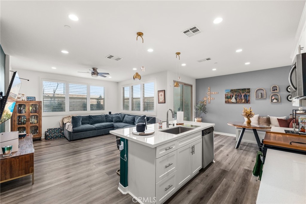 4321 S Cantos Paseo 27