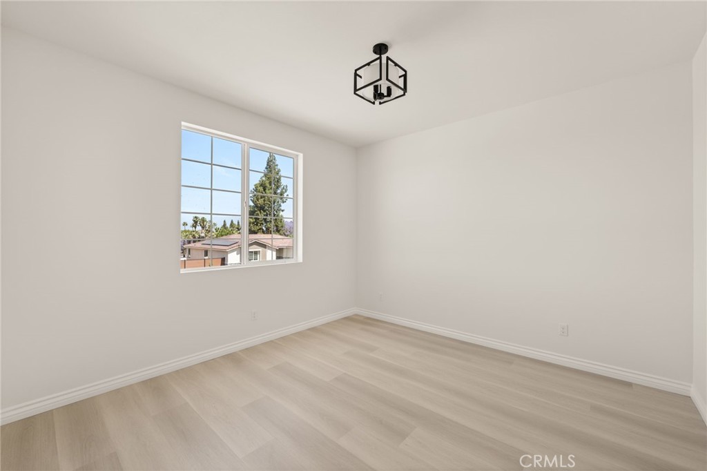 5978 Copperfield Avenue