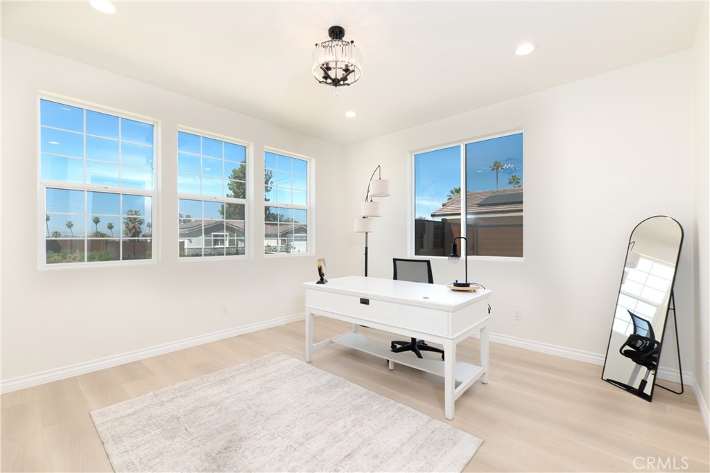 5978 Copperfield Avenue