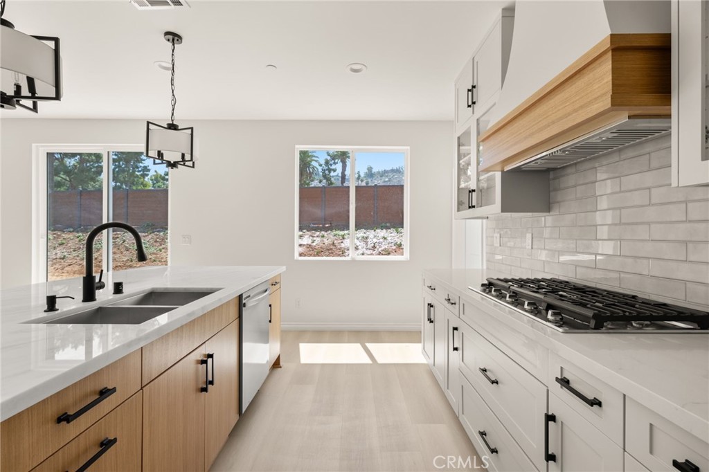 5978 Copperfield Avenue