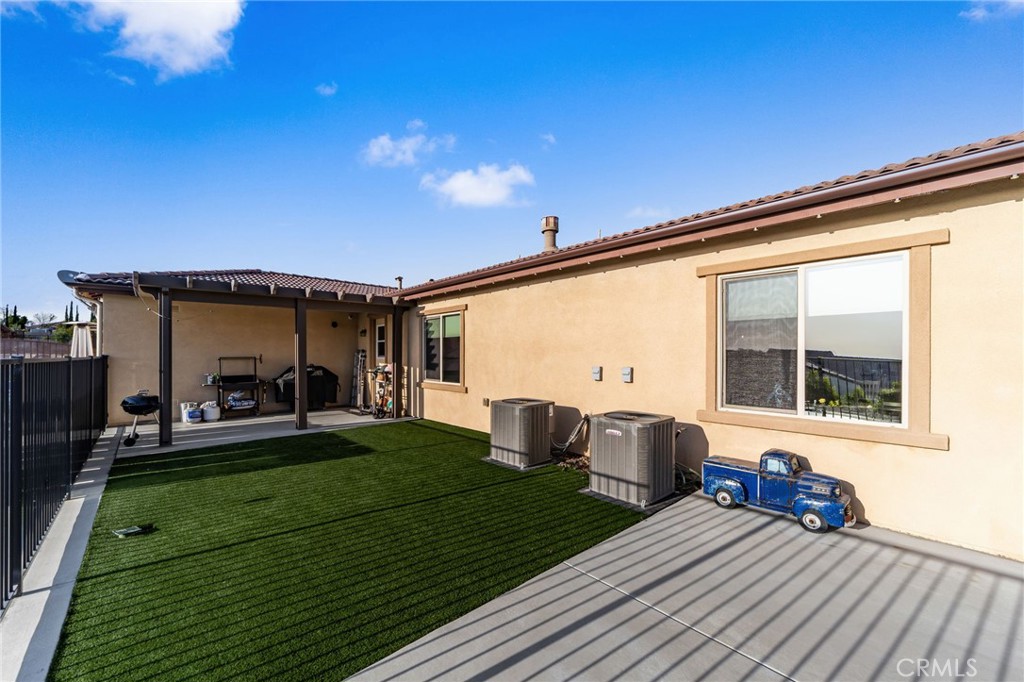 16105 Gallery Heights Drive