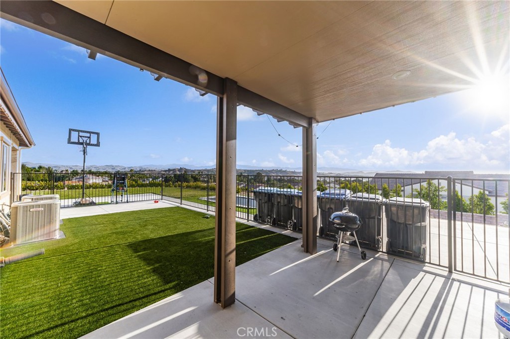16105 Gallery Heights Drive