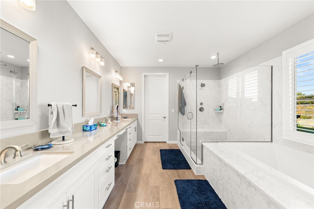 16105 Gallery Heights Drive