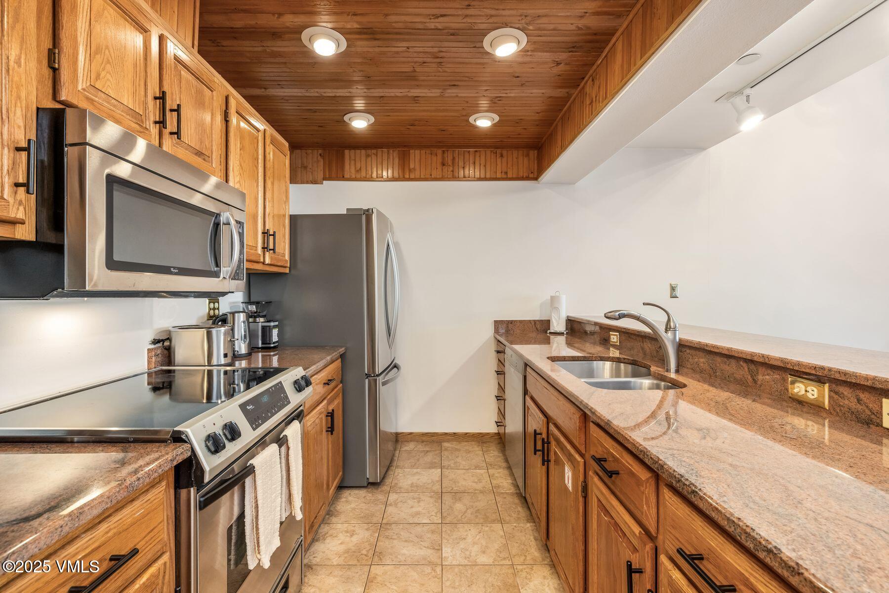 1206 Village Road A303