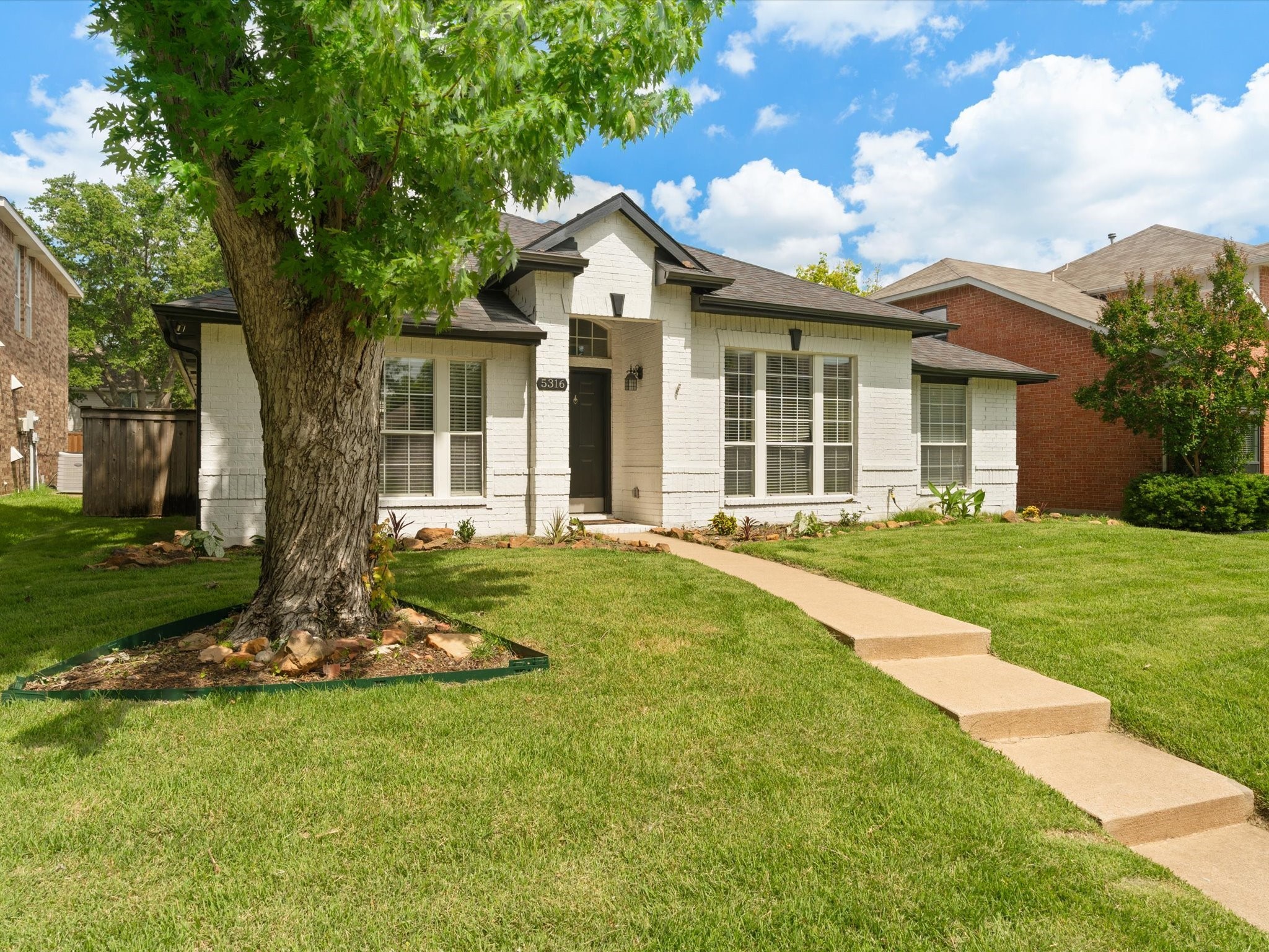 5316 Baton Rouge Boulevard