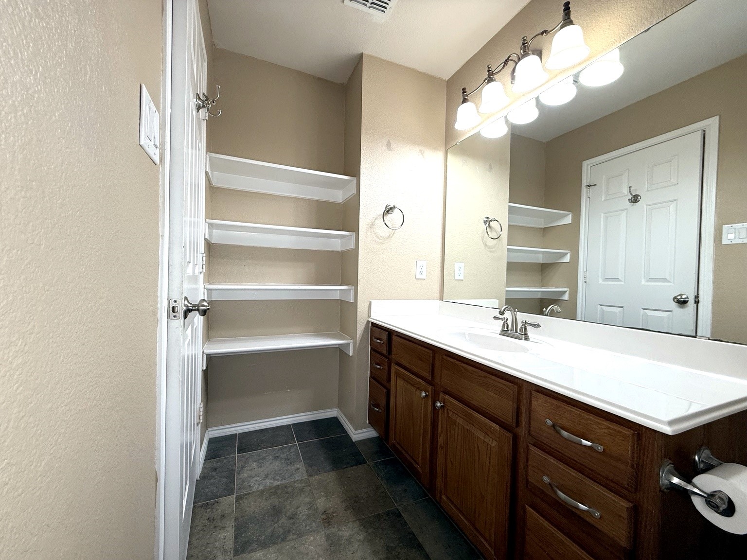 1564 Bradford Trace Drive