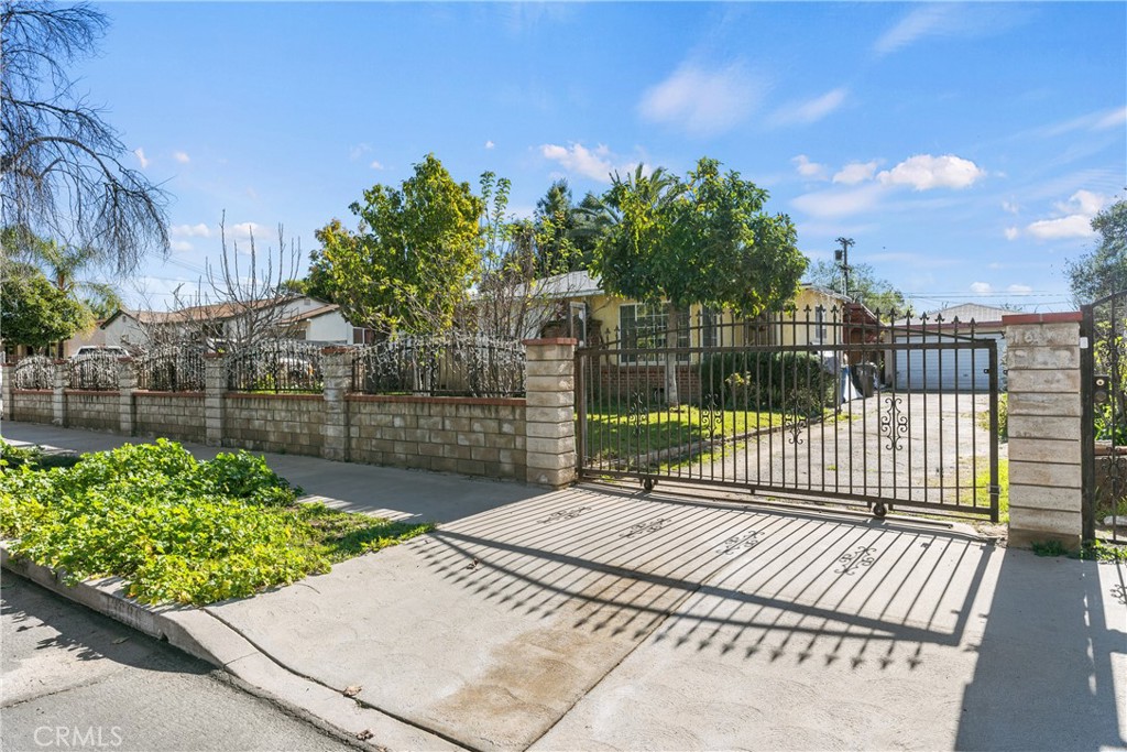 13686 Filmore Street