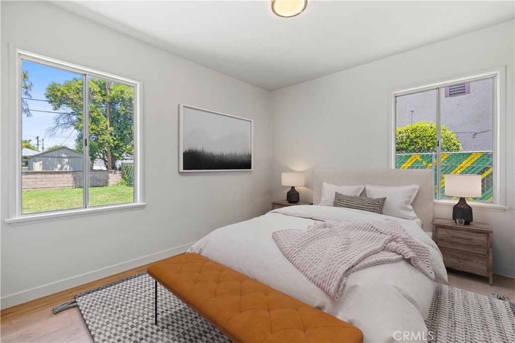 19123 Archwood Street