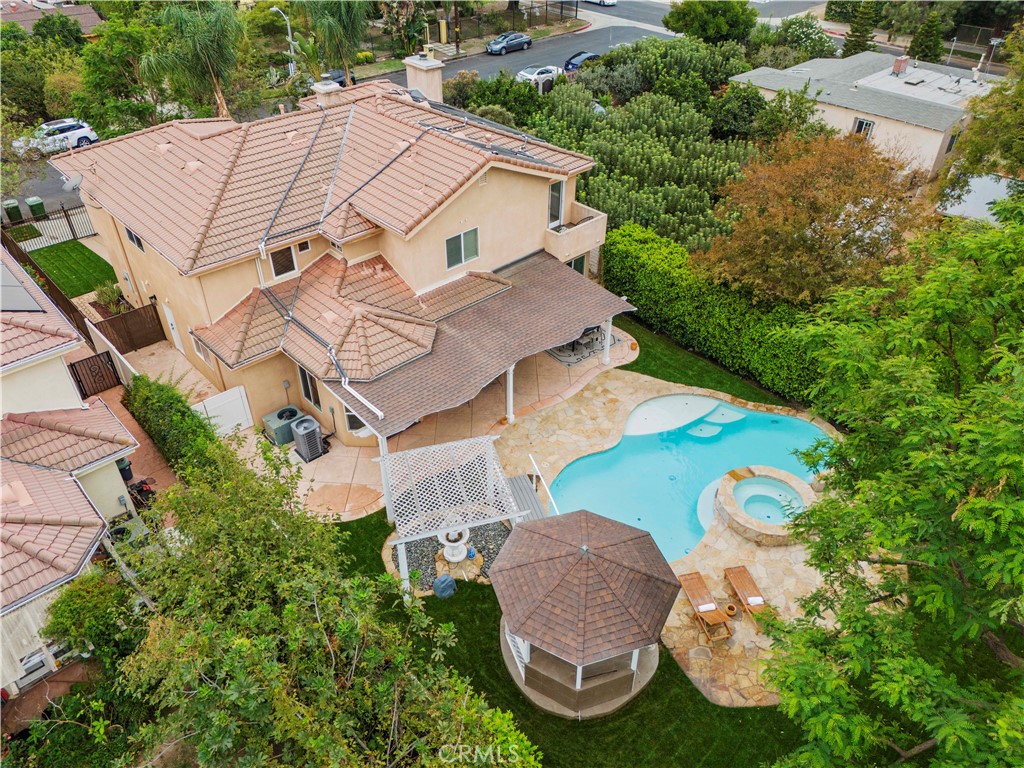 18635 Calvert Street