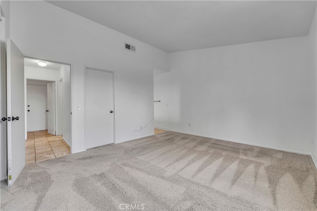 45664 Victoria Avenue