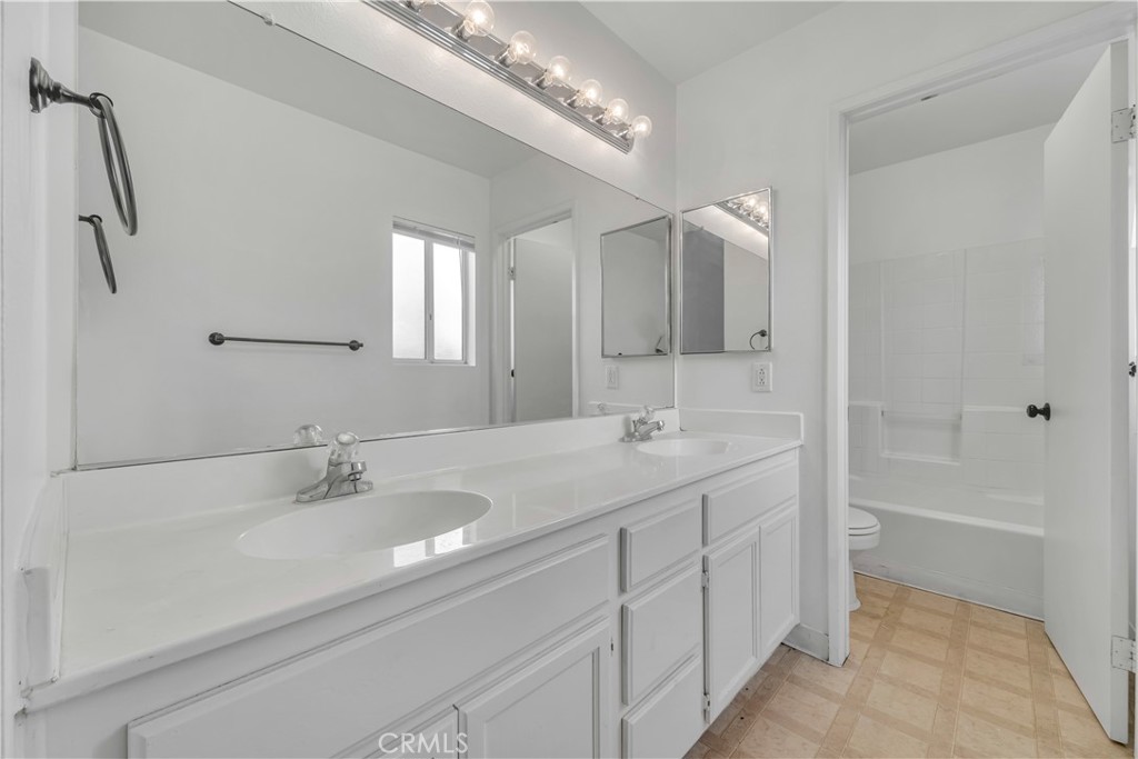 45664 Victoria Avenue