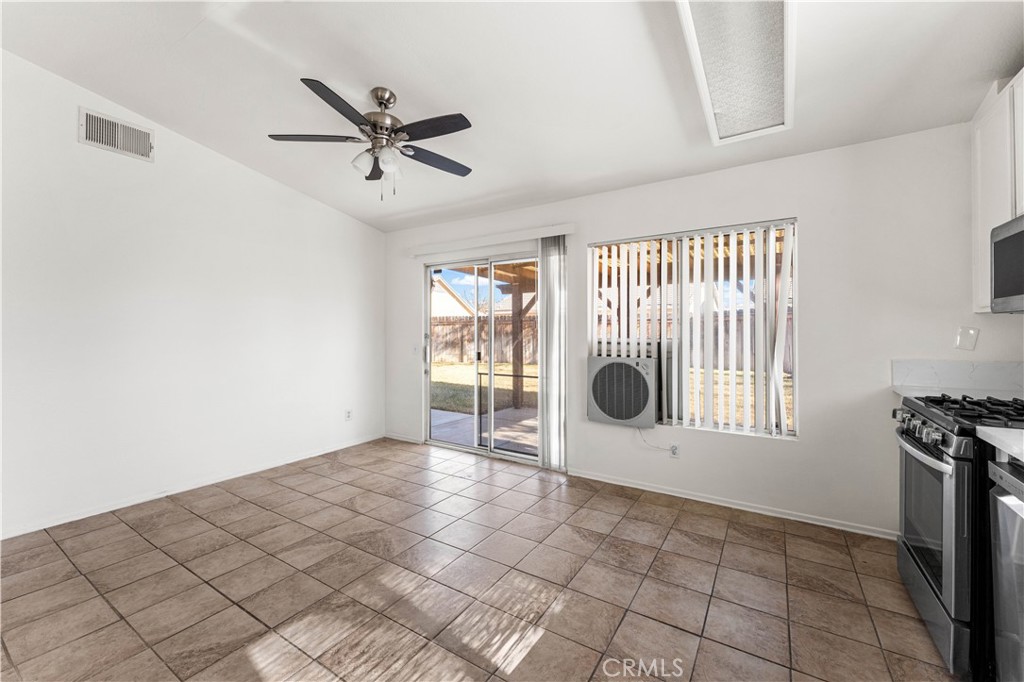 45664 Victoria Avenue