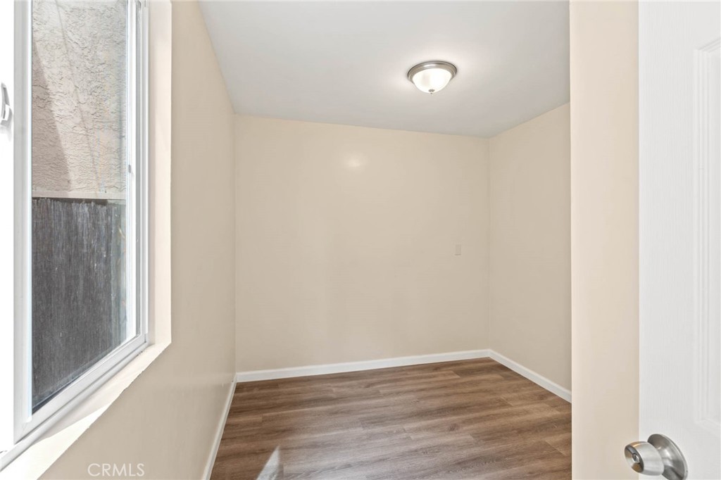 10518 S Vermont Avenue