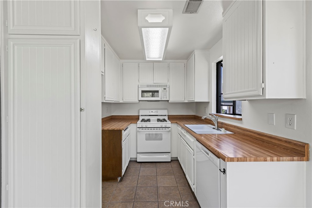 18165 Sundowner Way 914