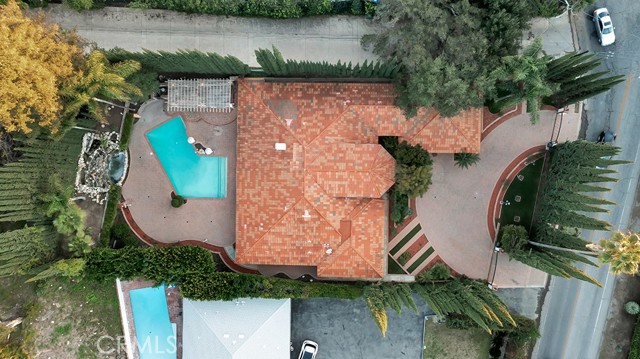 4446 Hayvenhurst AVE