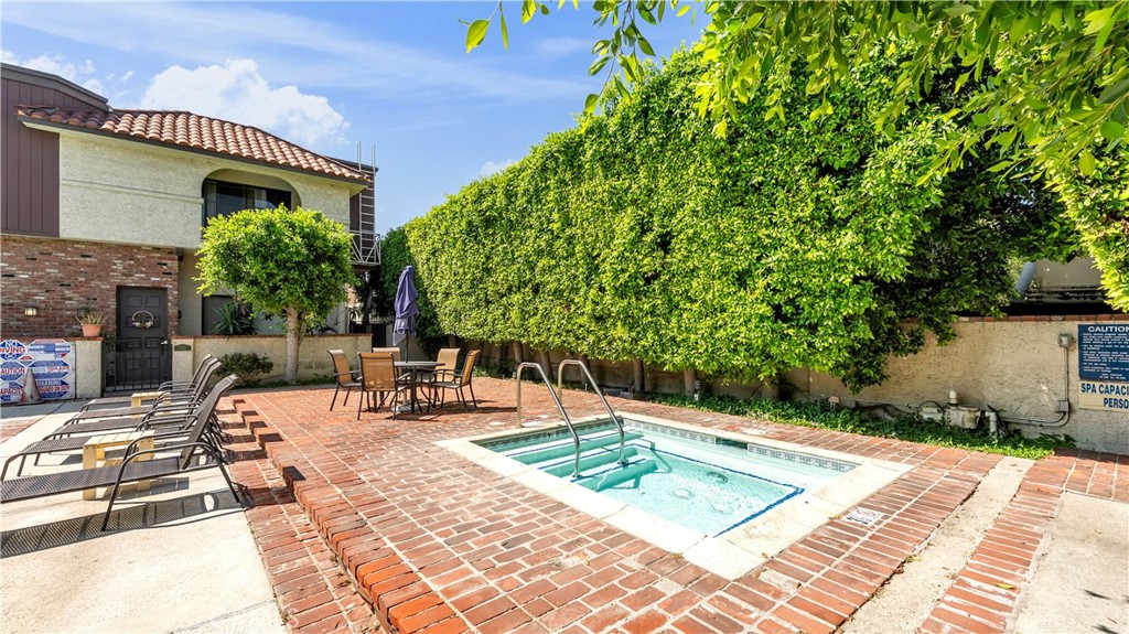 1719 Rogers Place 33H