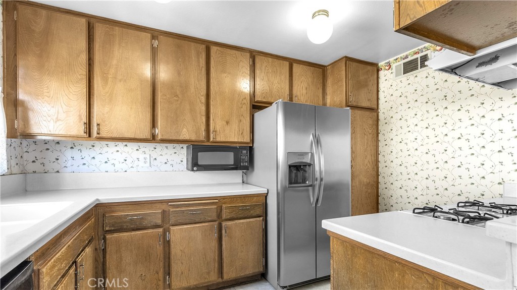 1719 Rogers Place 33H