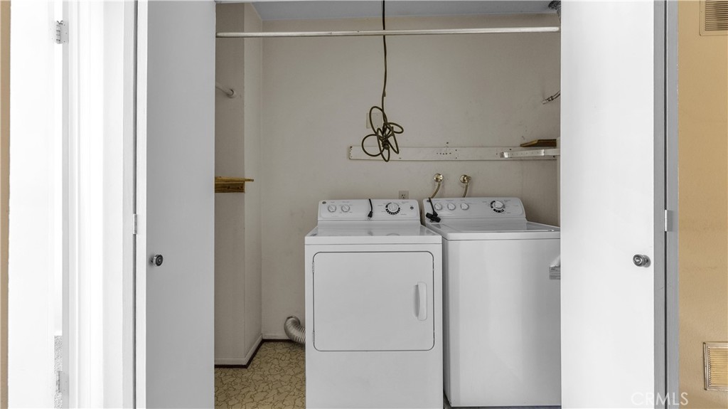 1719 Rogers Place 33H