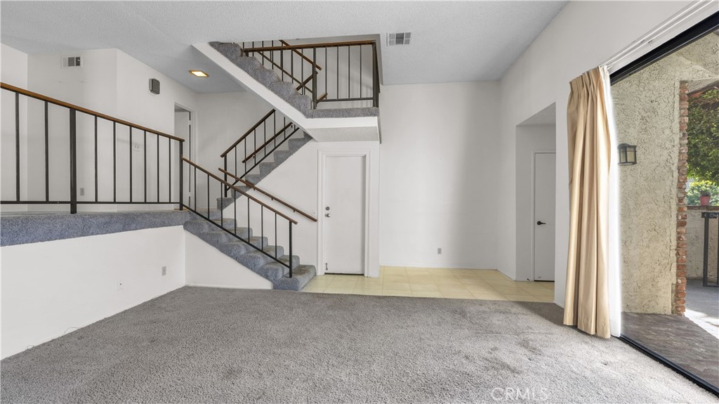 1719 Rogers Place 33H