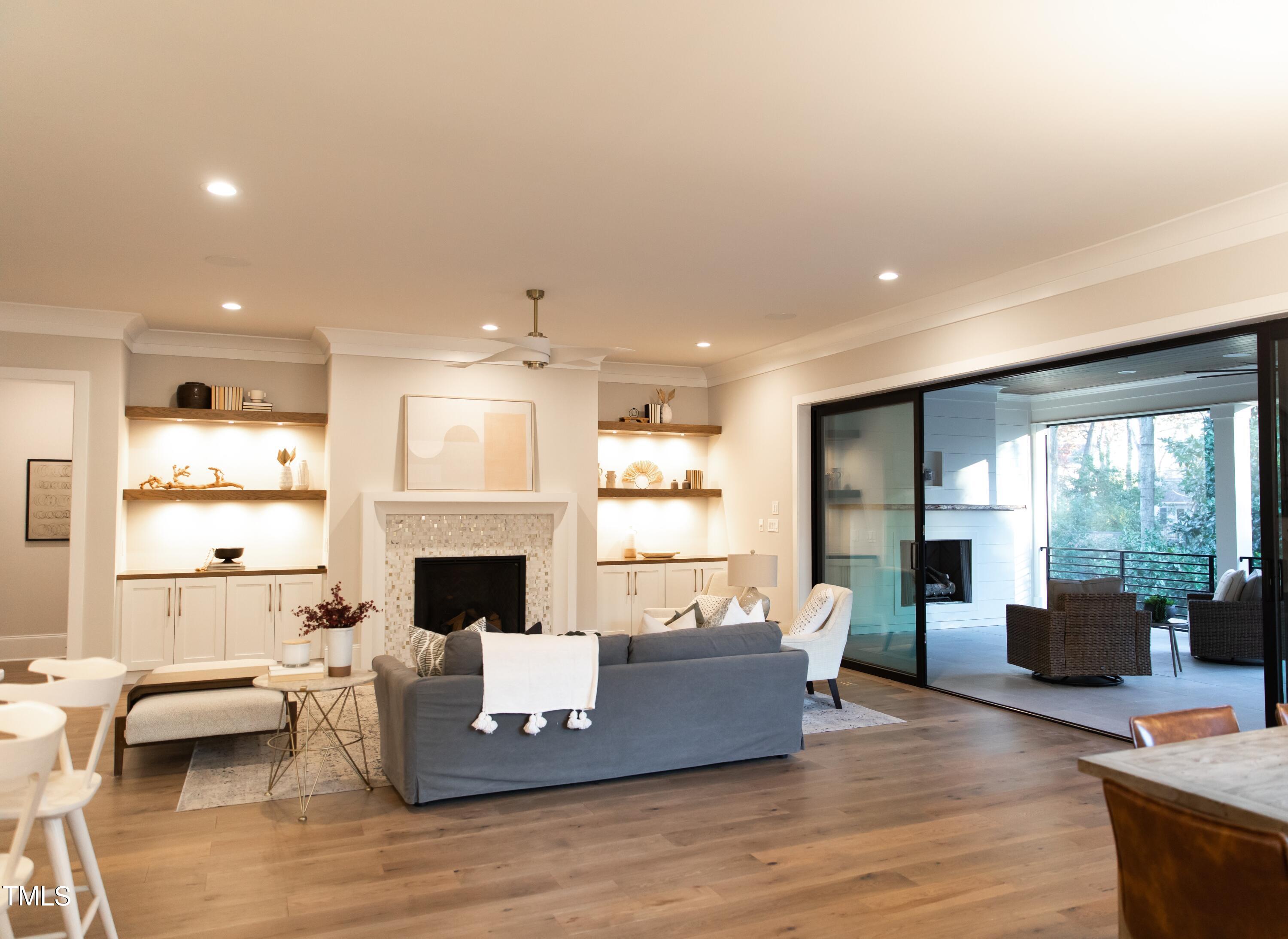 1304 Ivy Lane