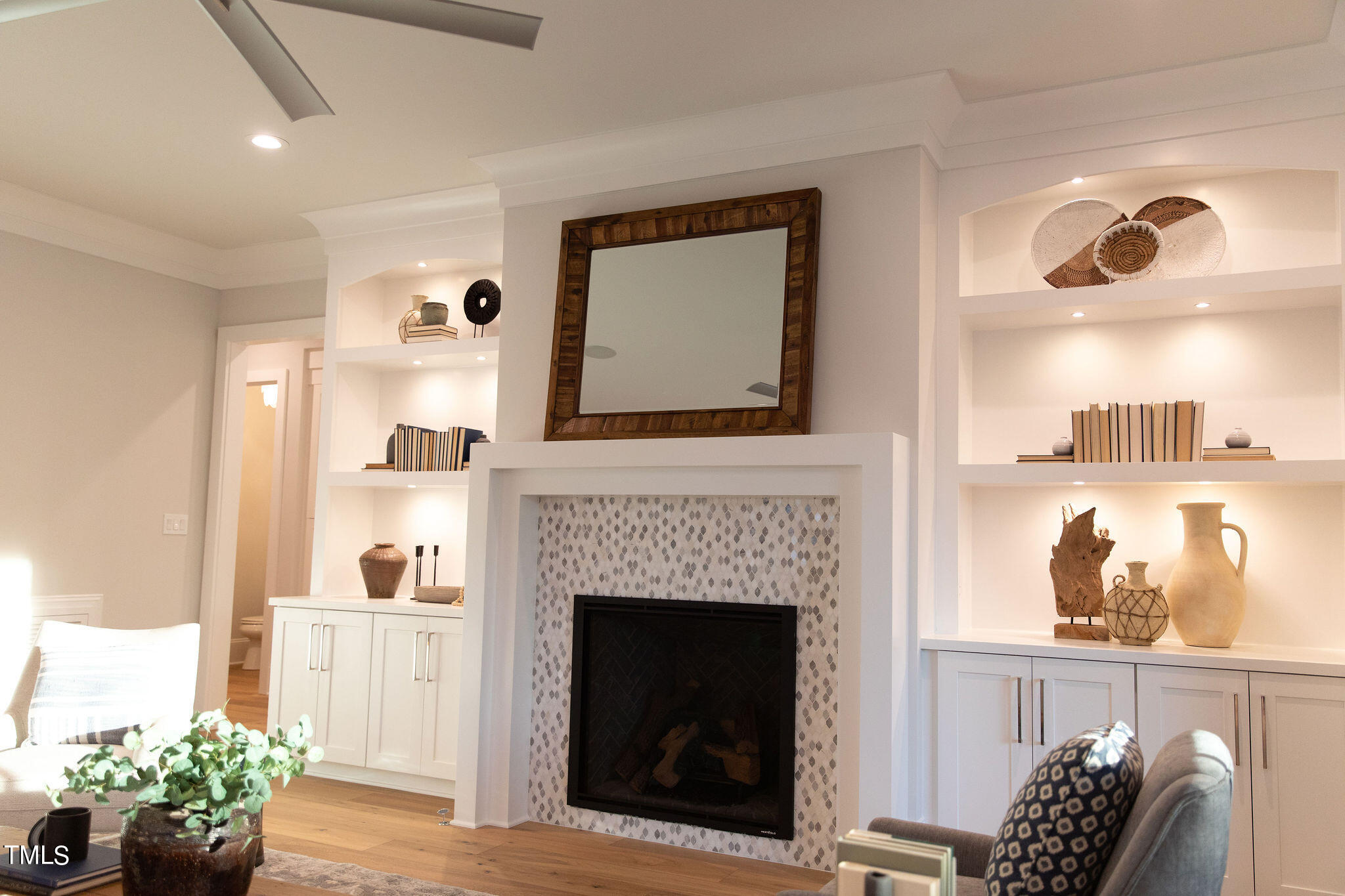 1203 Glendale Drive