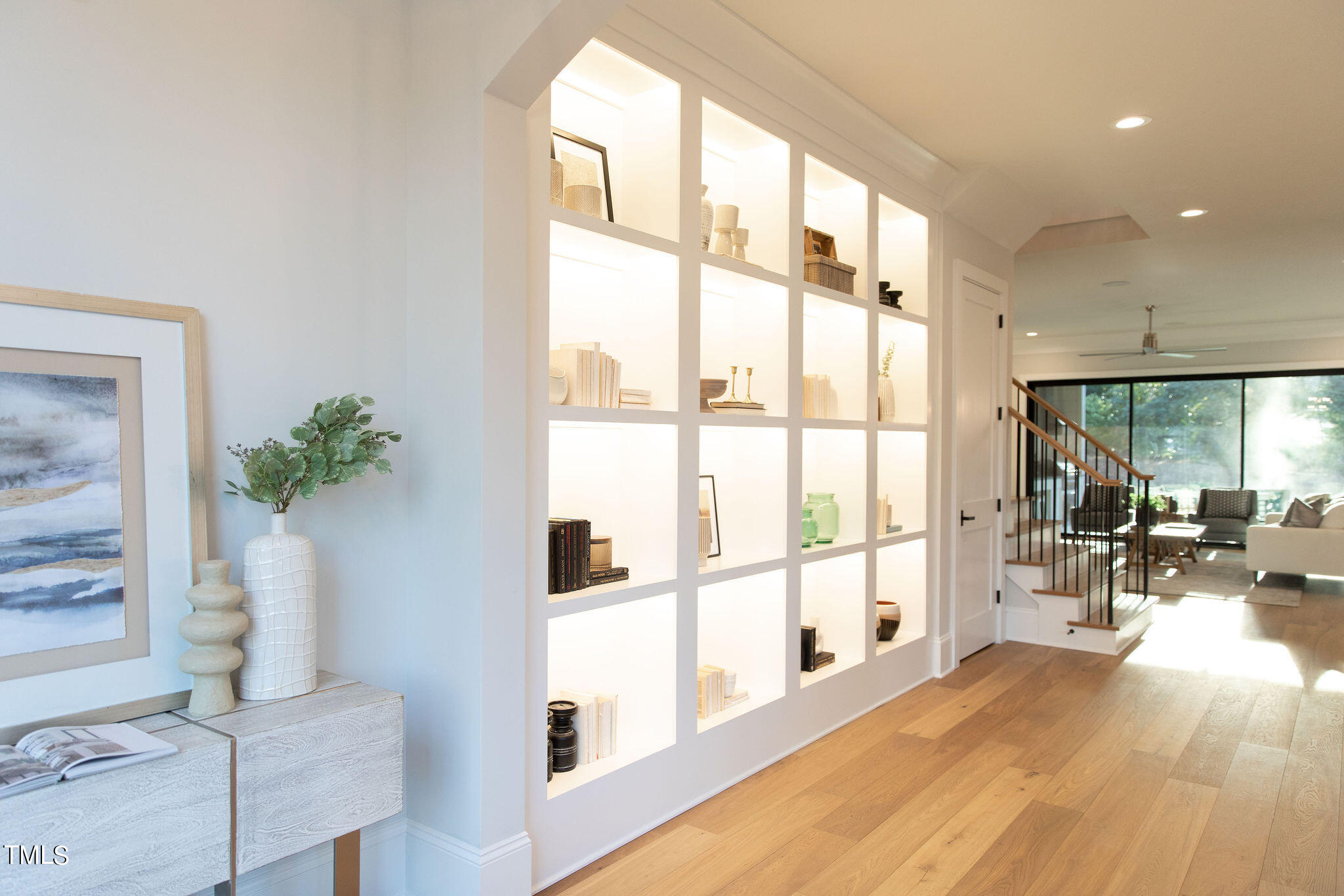 1203 Glendale Drive