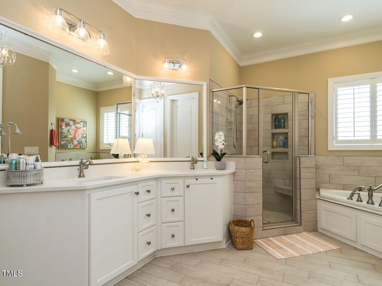 153 Diamante Drive