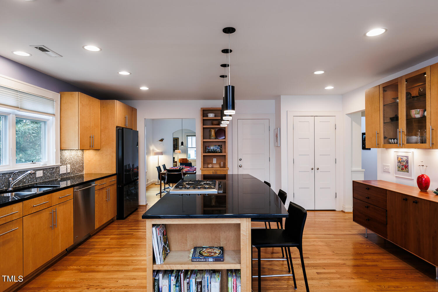 2612 Hazelwood Drive