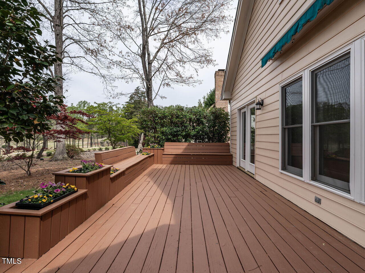 8709 Gleneagles Drive