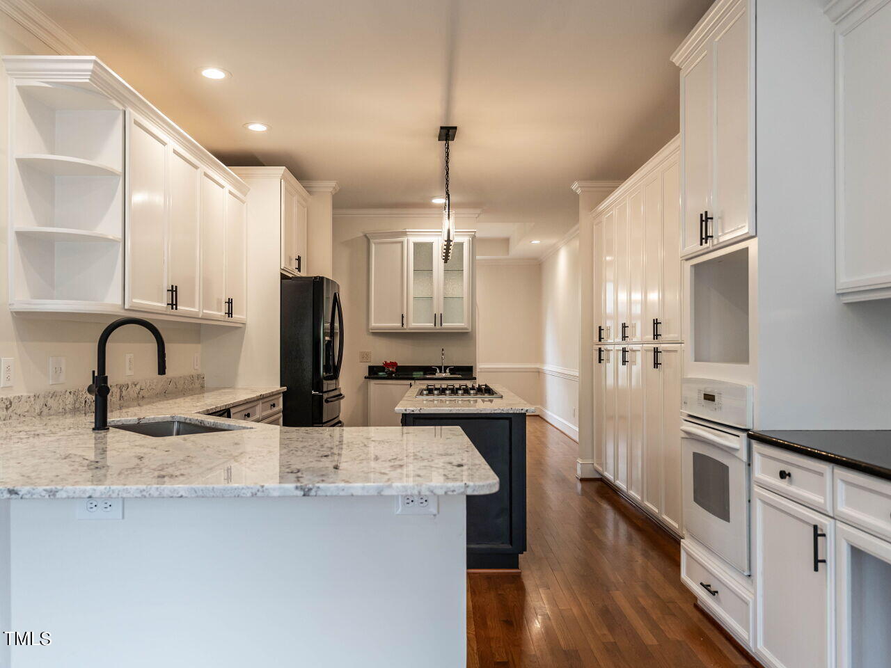 8709 Gleneagles Drive