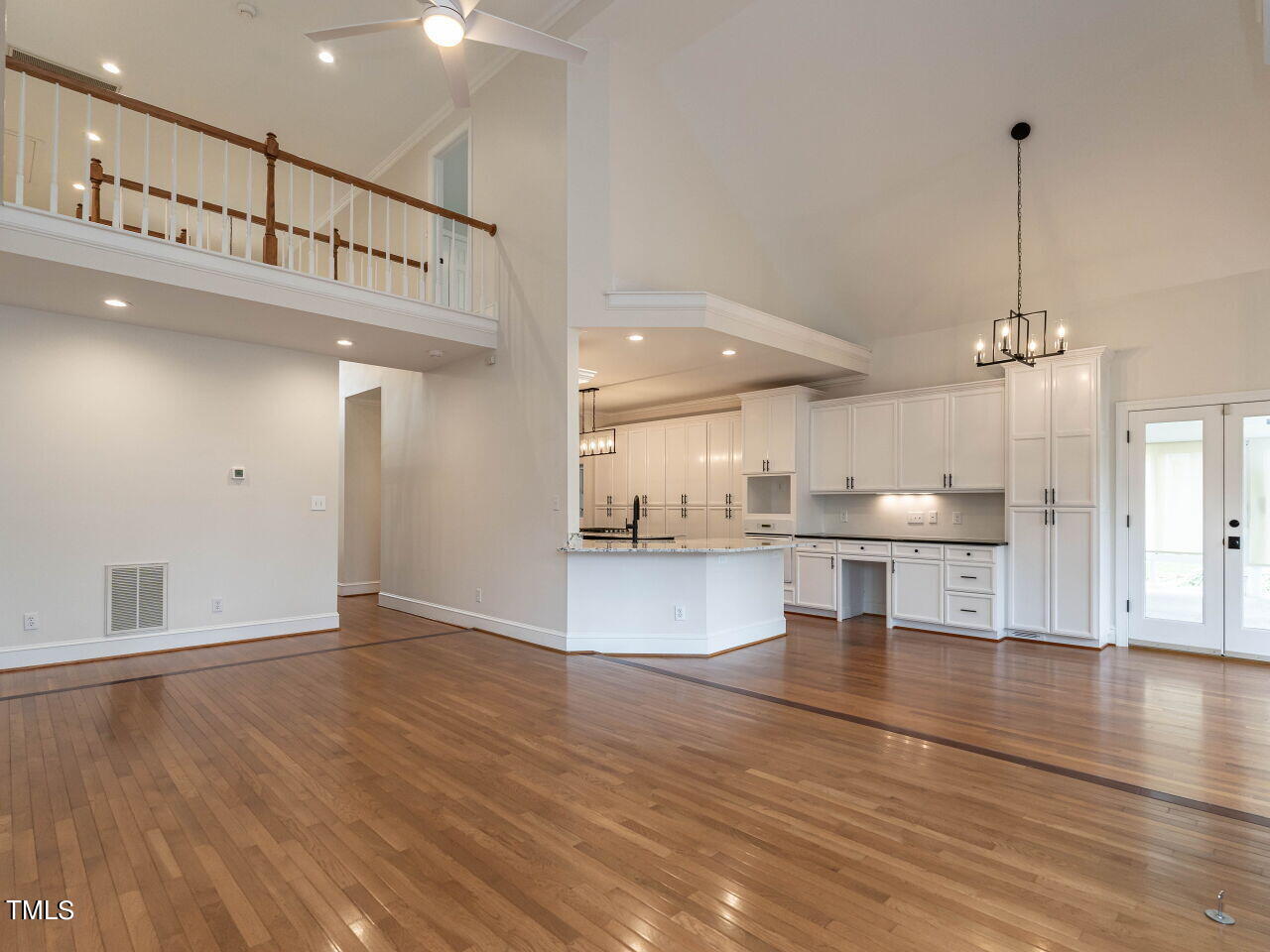 8709 Gleneagles Drive