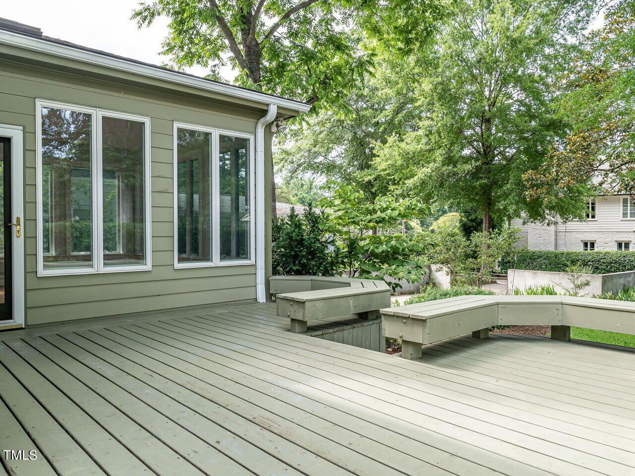 2807 Hazelwood Drive