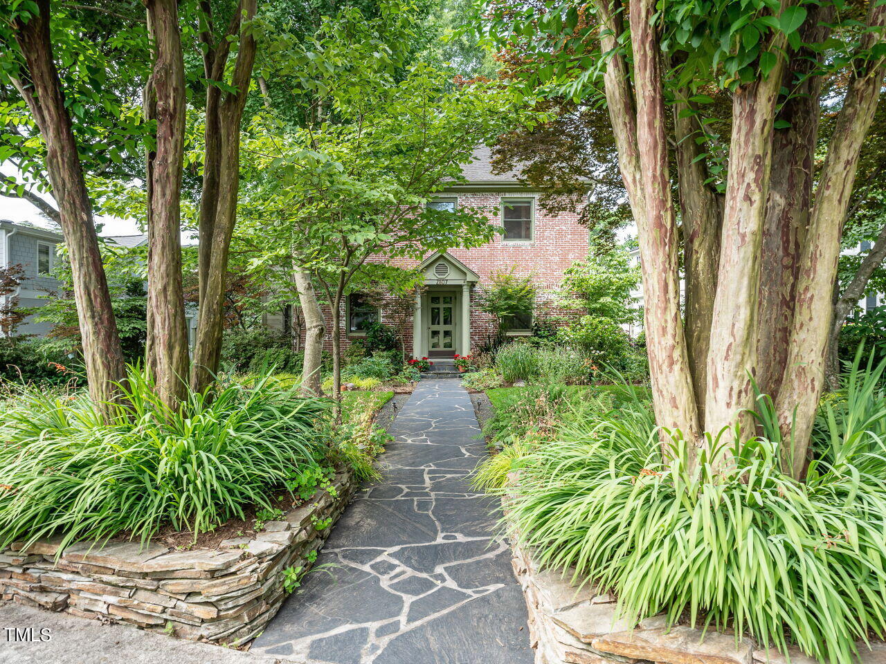 2807 Hazelwood Drive