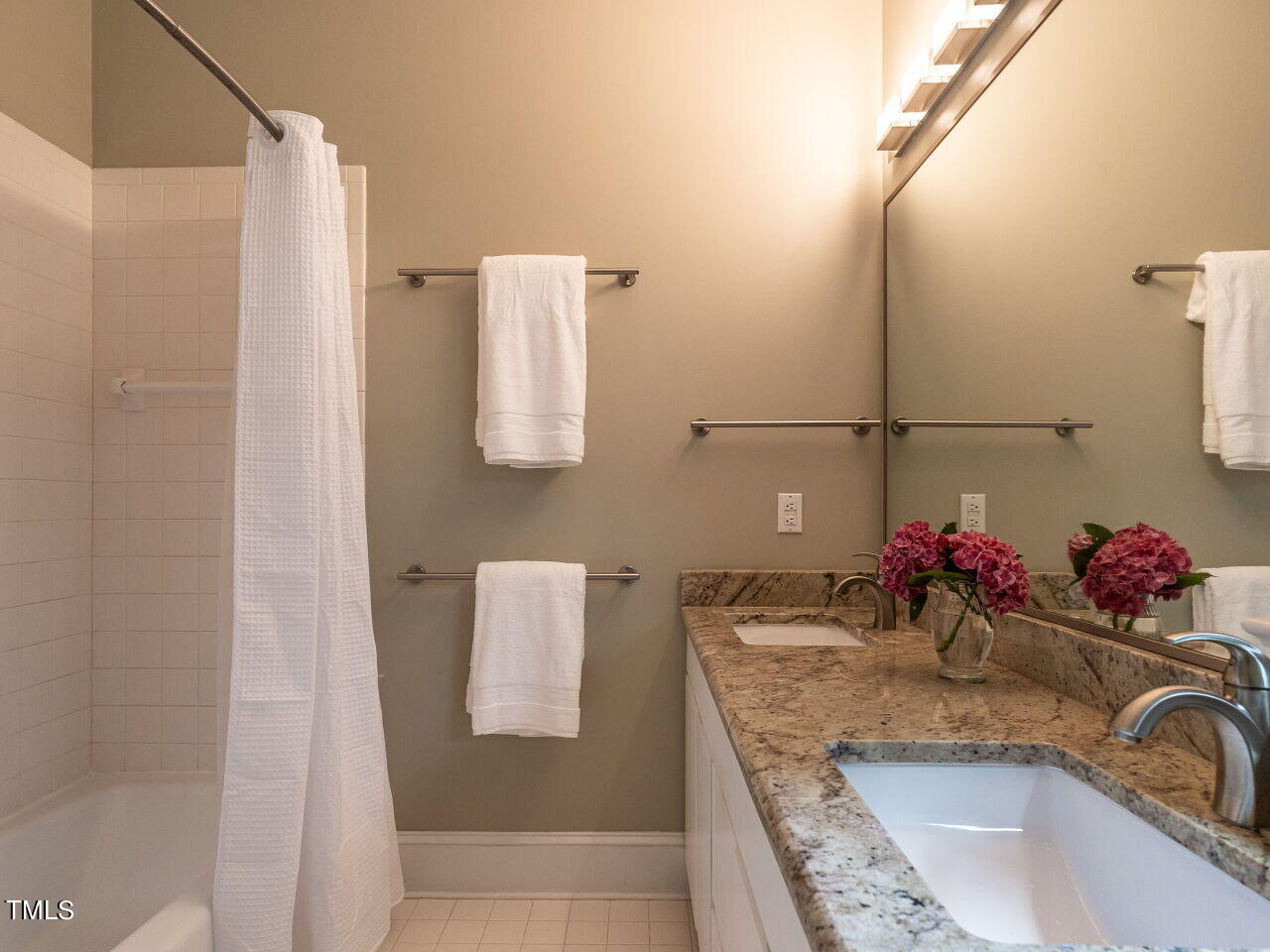 2807 Hazelwood Drive