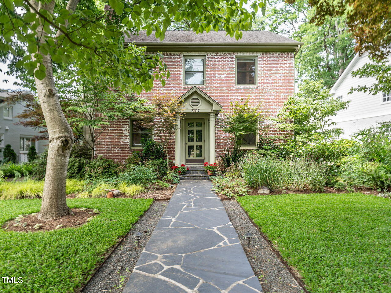 2807 Hazelwood Drive