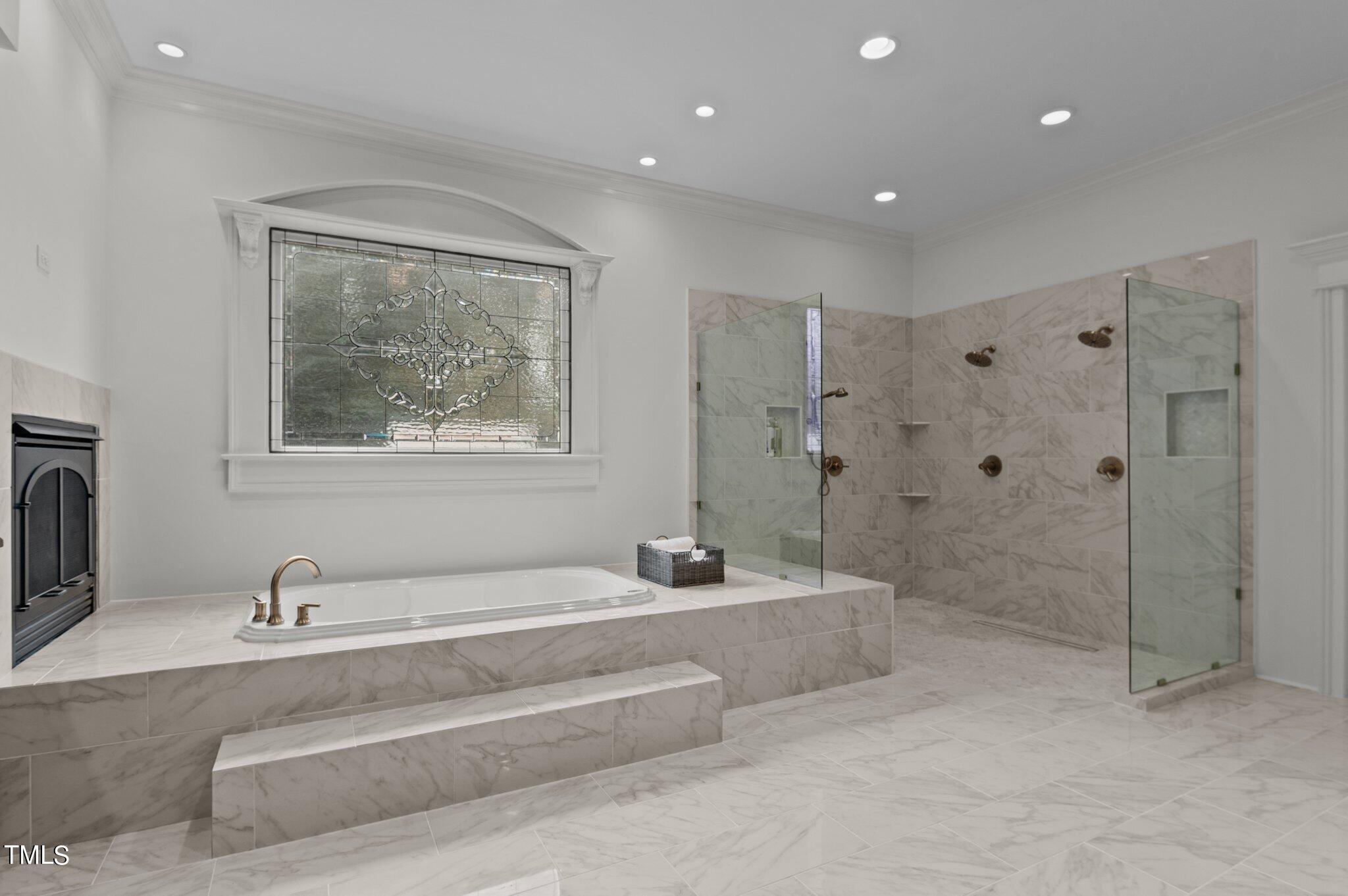 8816 Valentine Ct