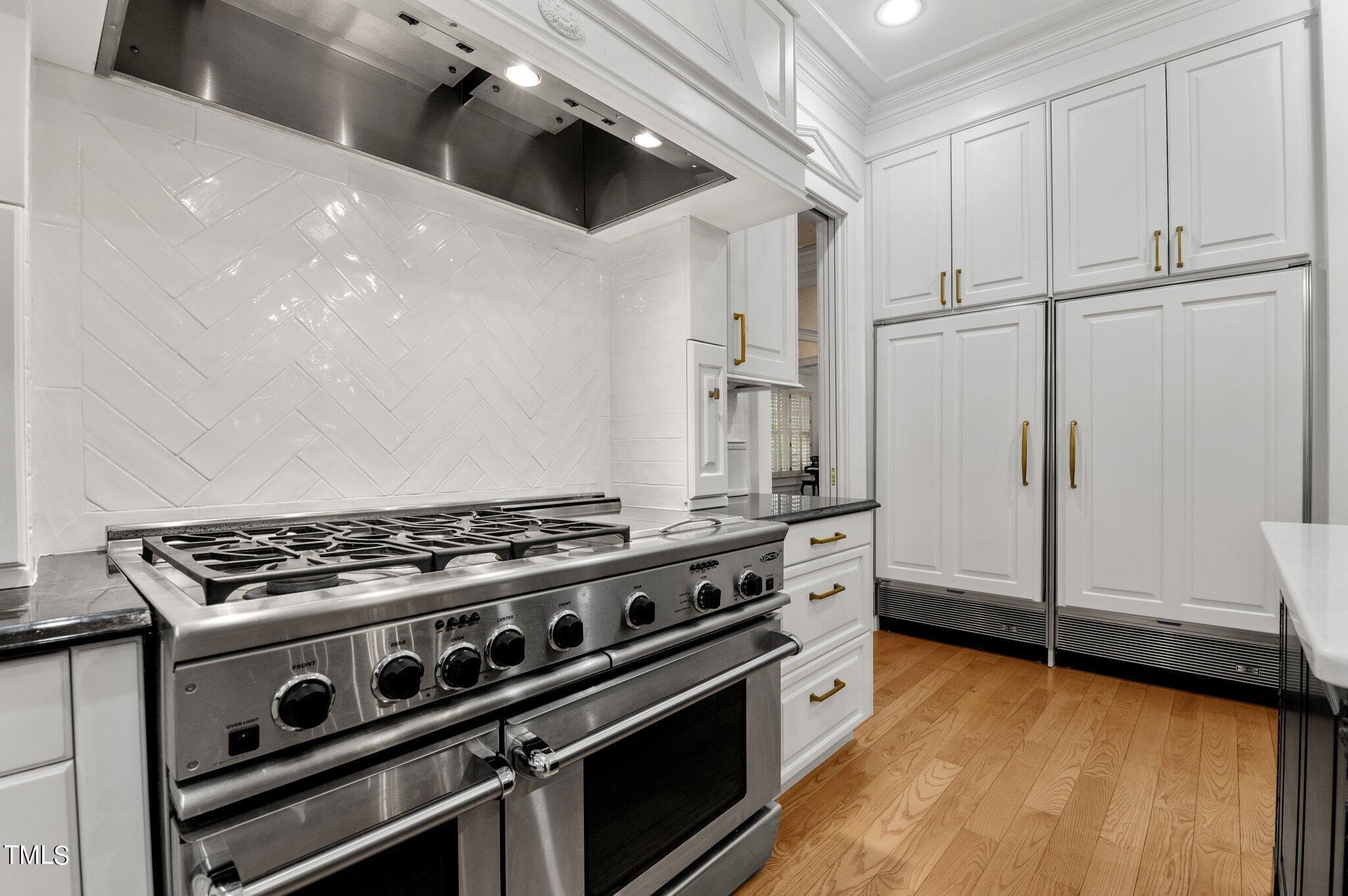 8816 Valentine Ct