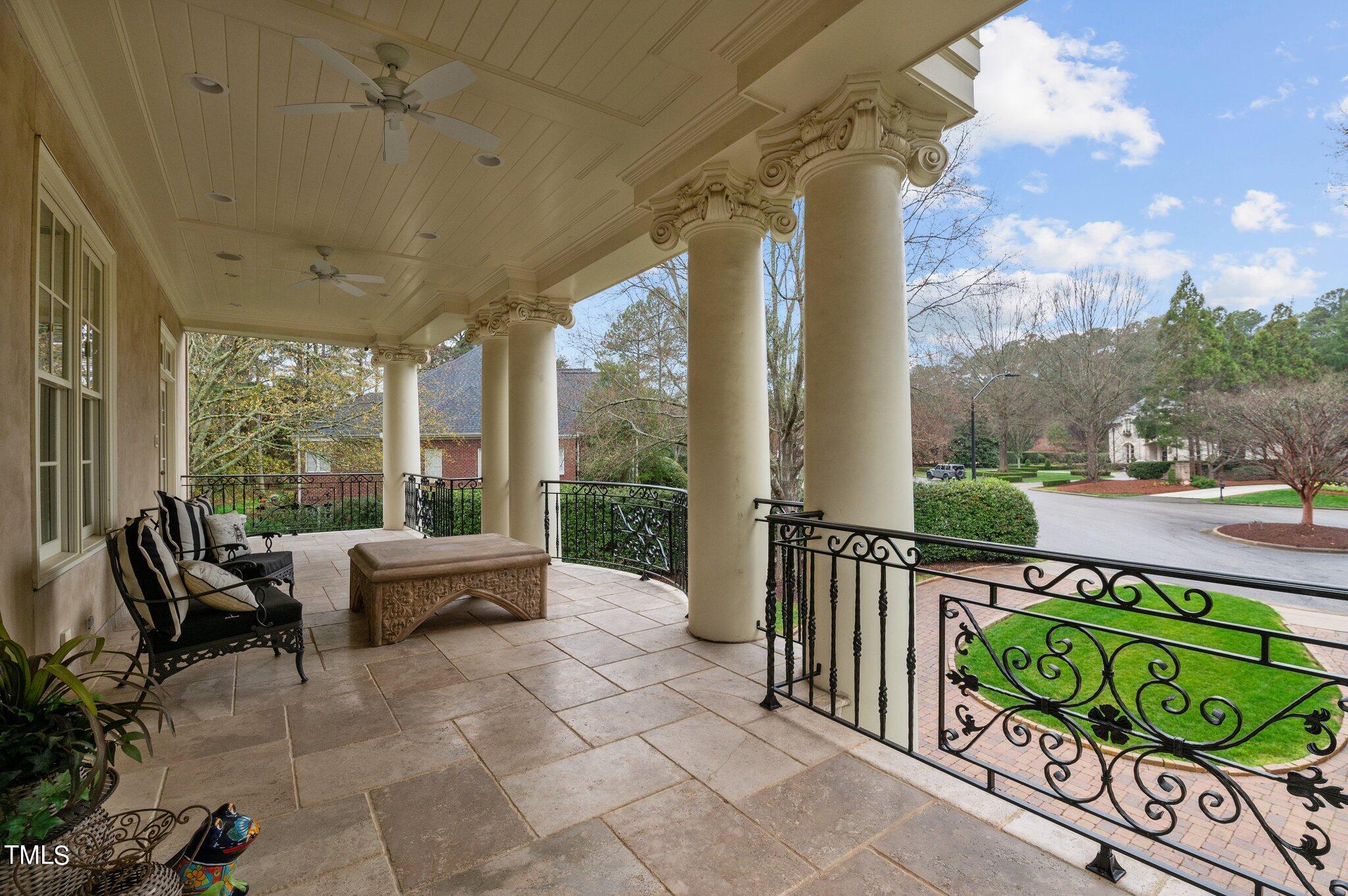 8816 Valentine Ct