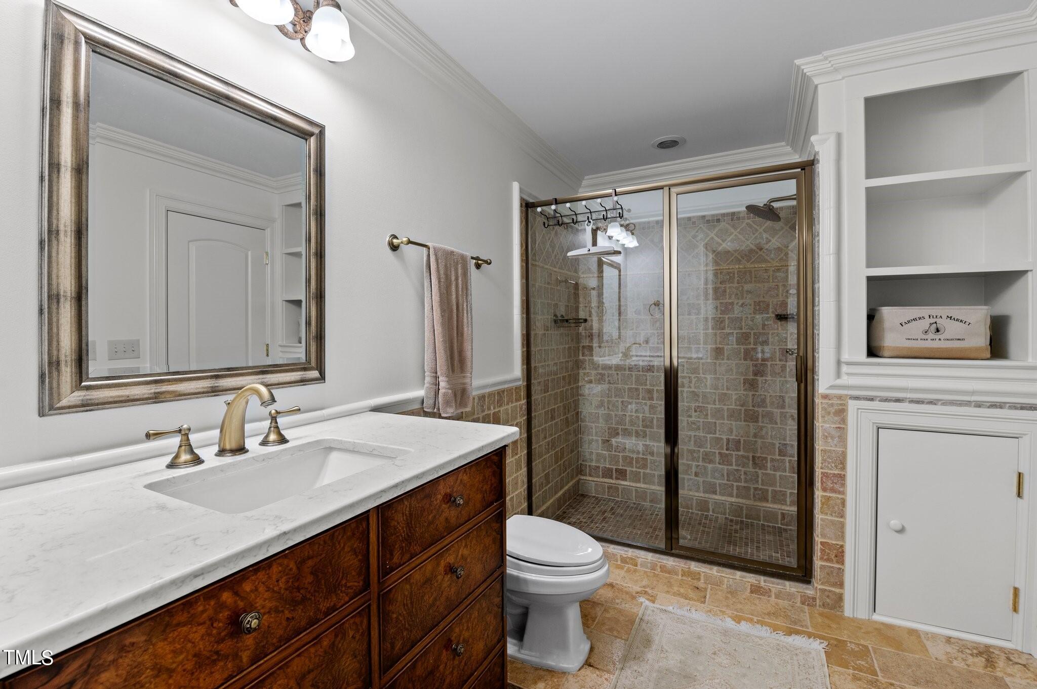 8816 Valentine Ct