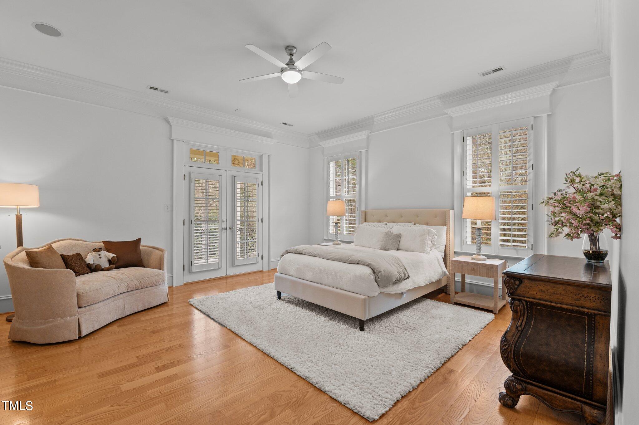 8816 Valentine Ct