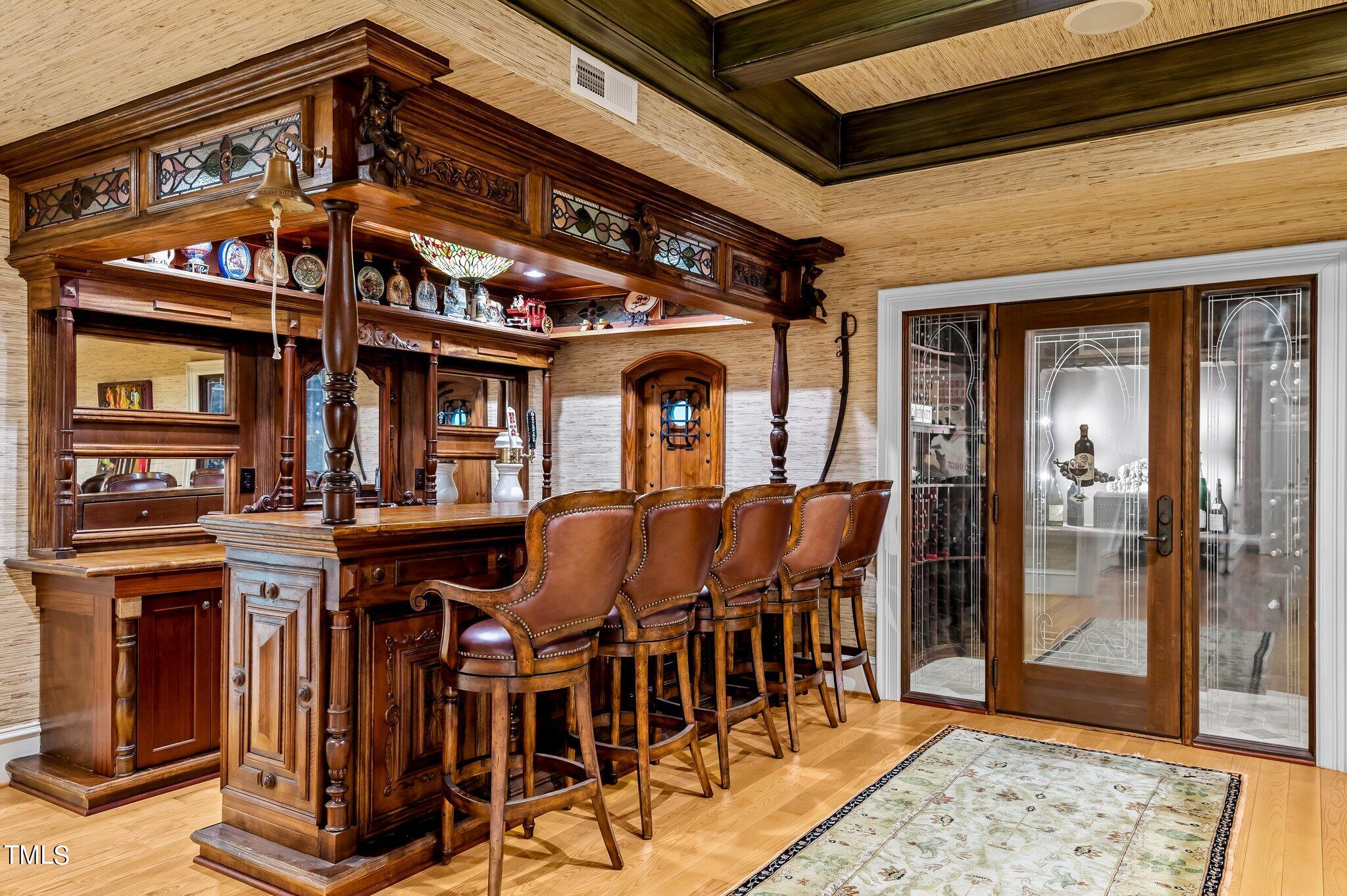 8816 Valentine Ct