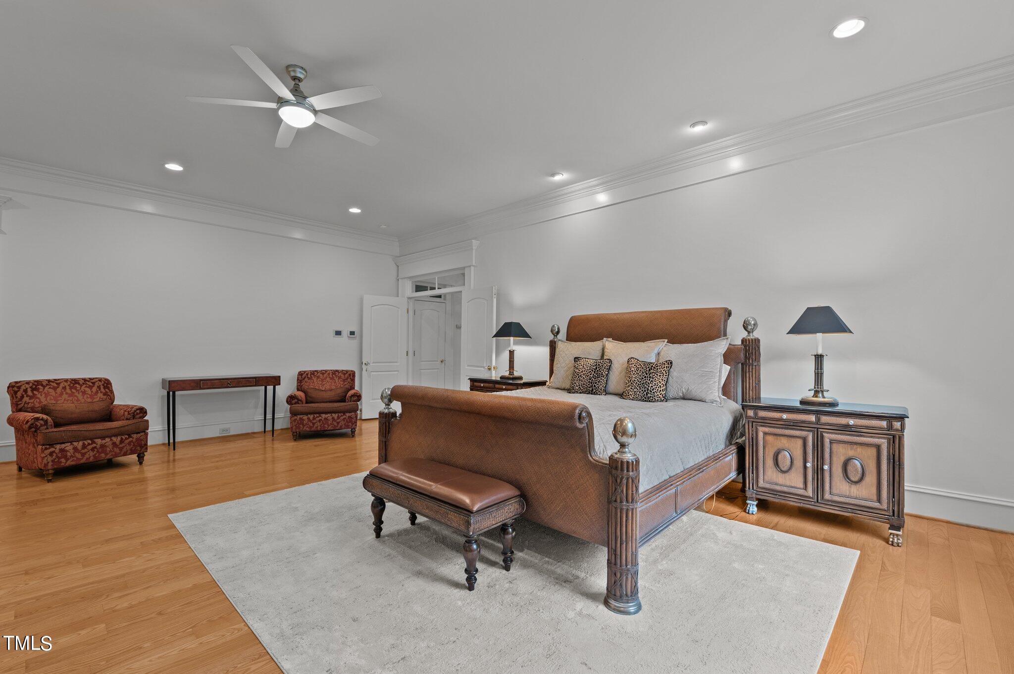 8816 Valentine Ct