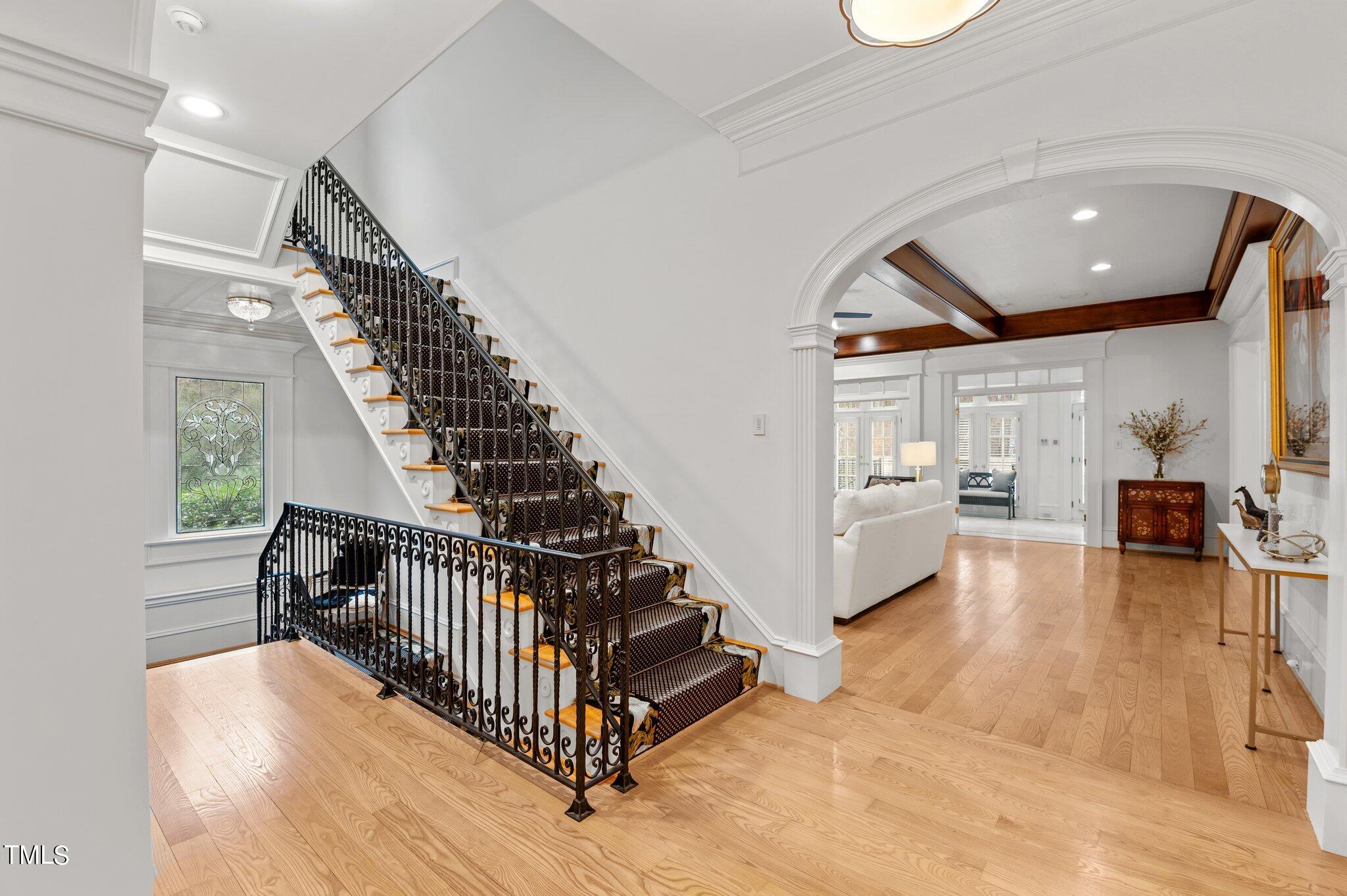 8816 Valentine Ct