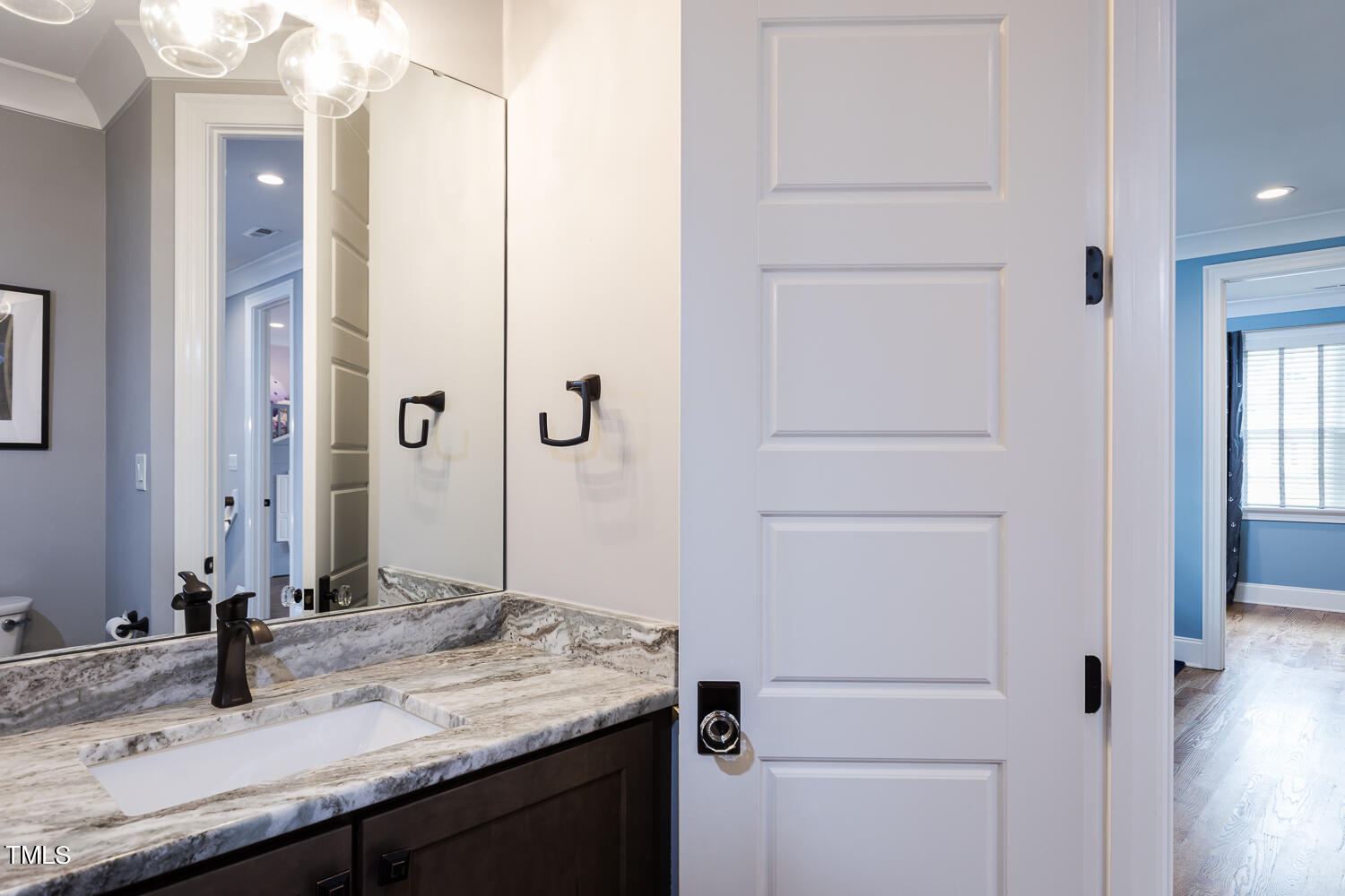 11405 Royal Amber Way