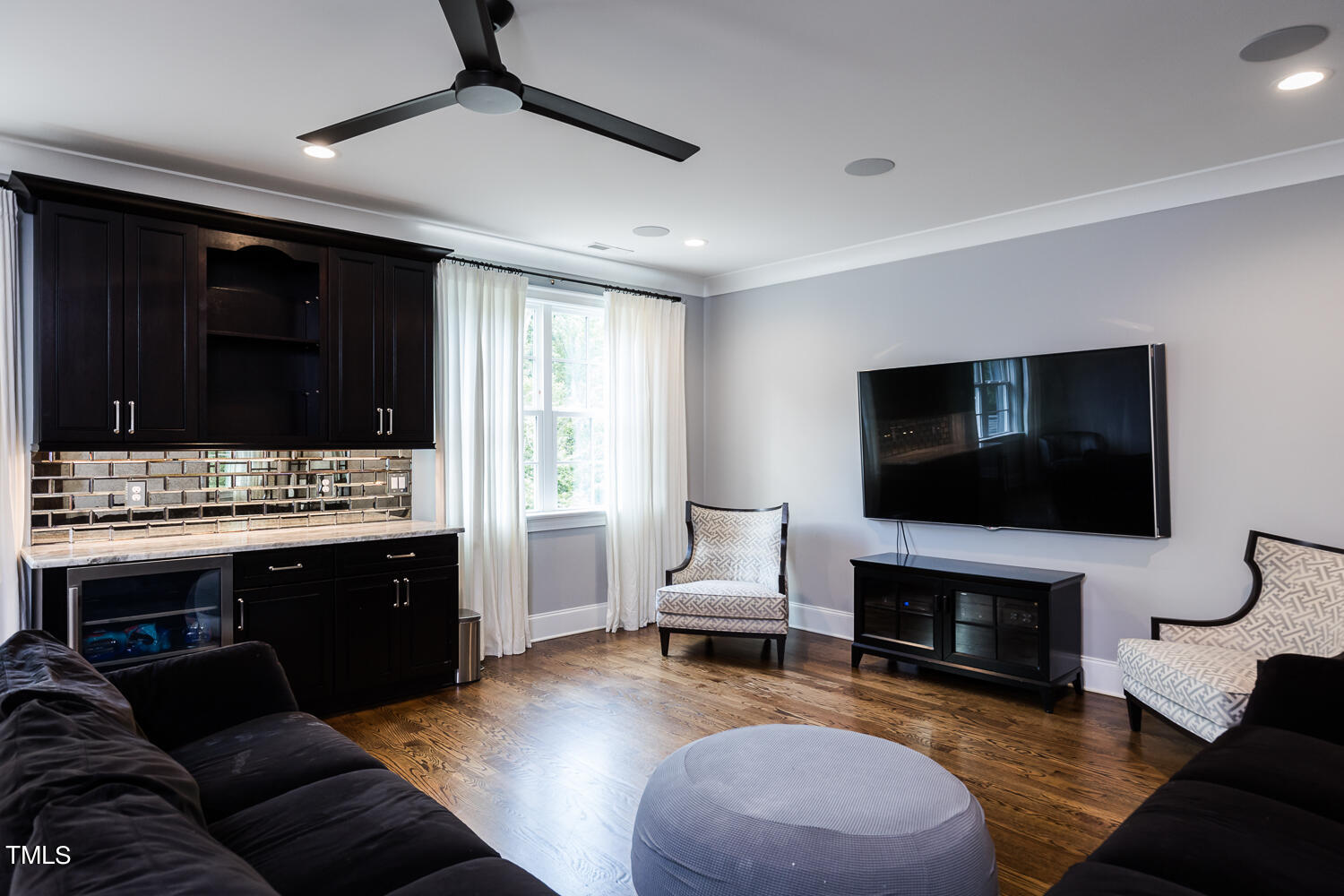 11405 Royal Amber Way