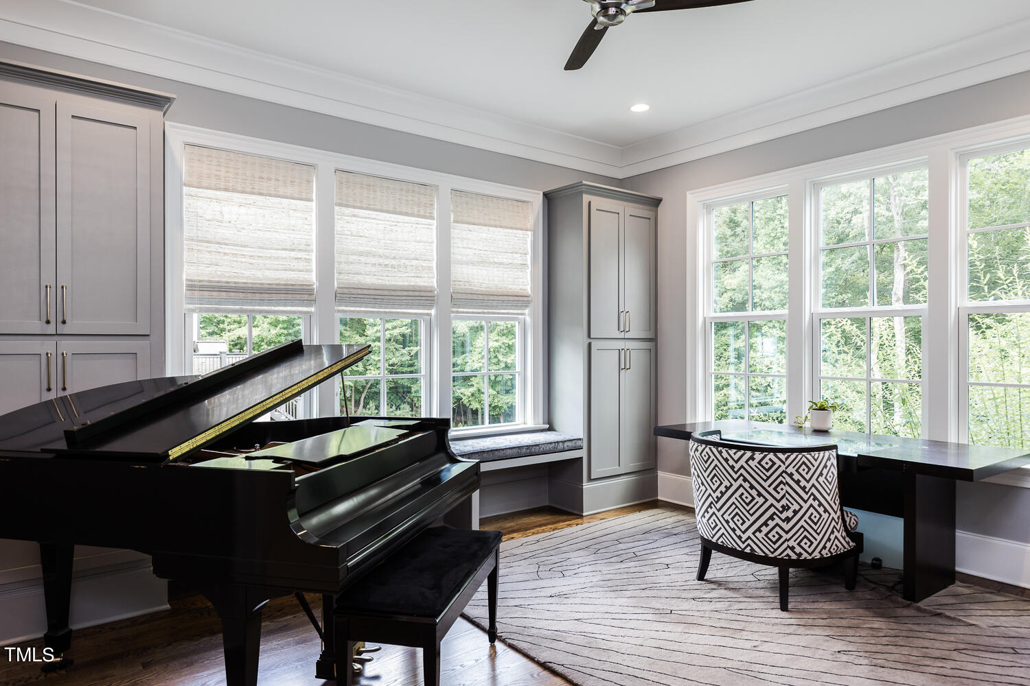 11405 Royal Amber Way