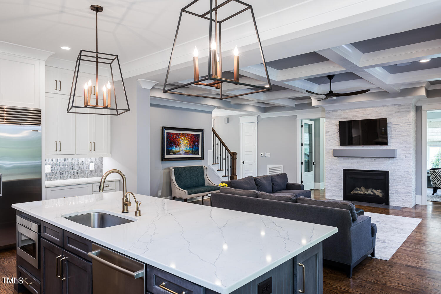 11405 Royal Amber Way