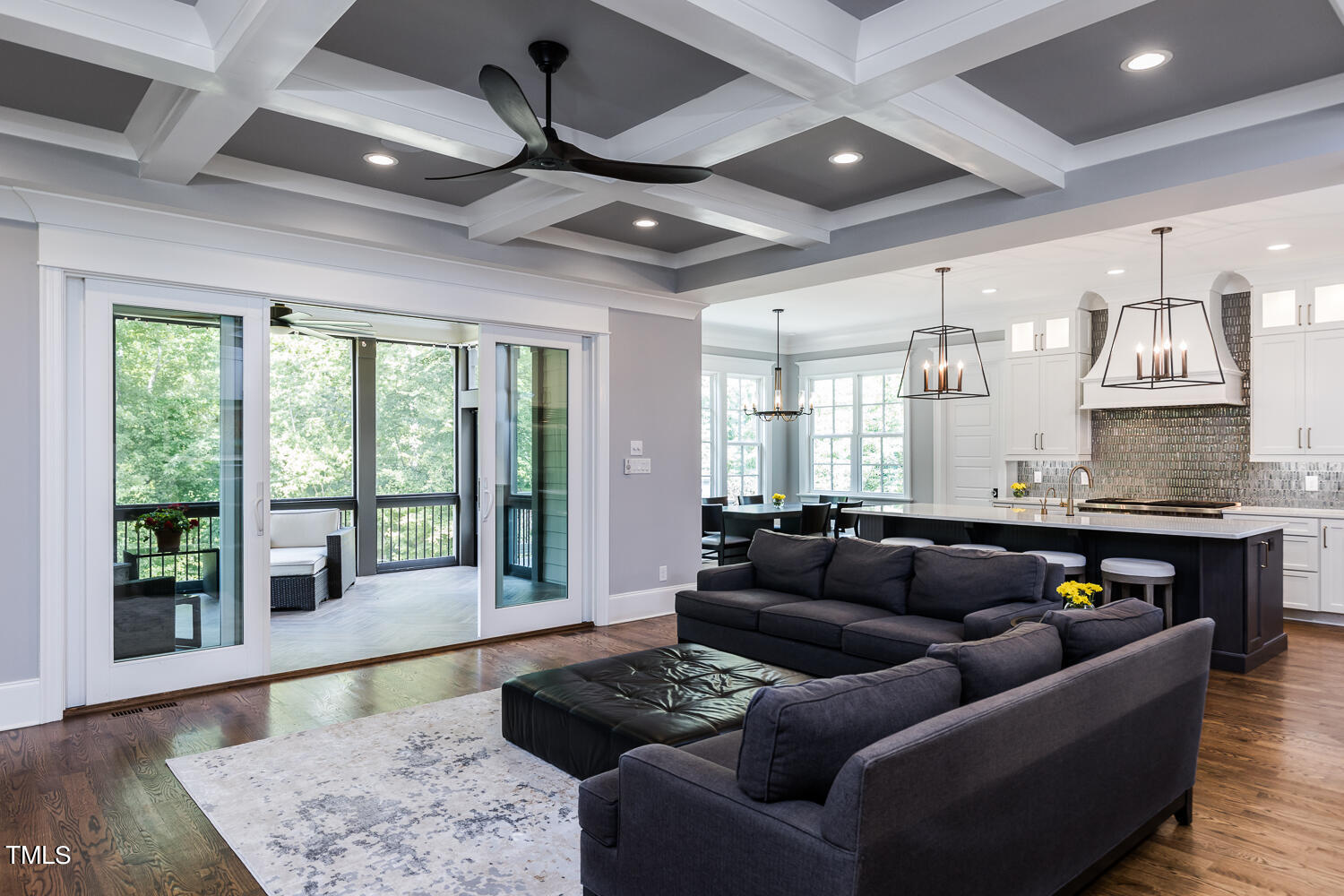 11405 Royal Amber Way