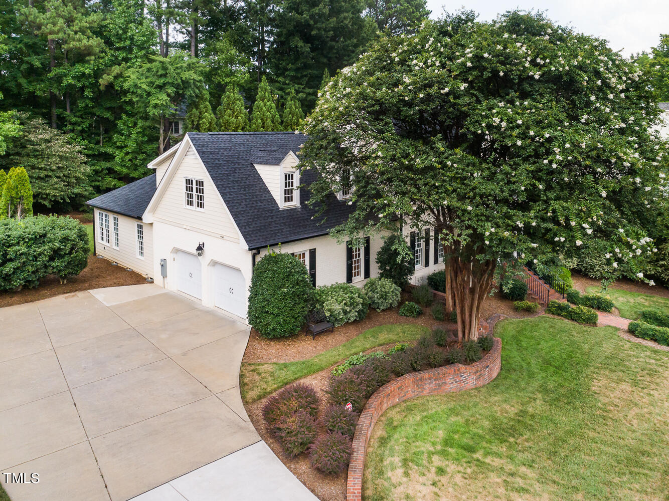 7404 Wingfoot Drive