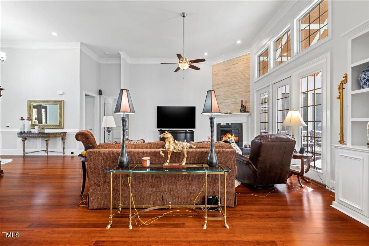 2304 Gresham Lake Road